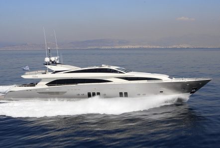 dragon motor yacht exteriors 3 min min -  Valef Yachts Chartering - 4824