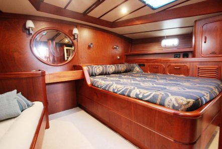 summer love sailing yacht  master cabin (2) min -  Valef Yachts Chartering - 4891