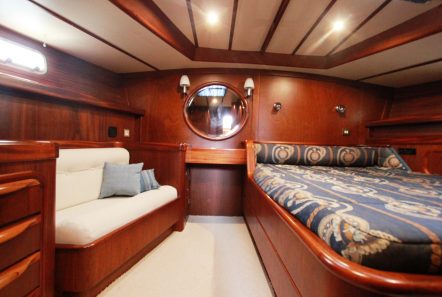summer love sailing yacht  master cabin (4) min -  Valef Yachts Chartering - 4889