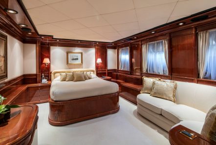 jaan VIP stateroom (2)_valef -  Valef Yachts Chartering - 5698