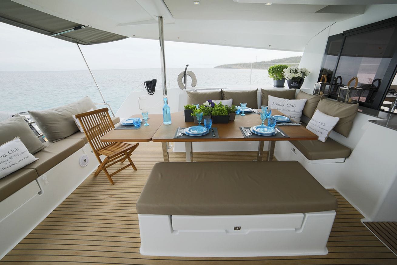 new horizons ii catamaran exterior aft_valef -  Valef Yachts Chartering - 5395