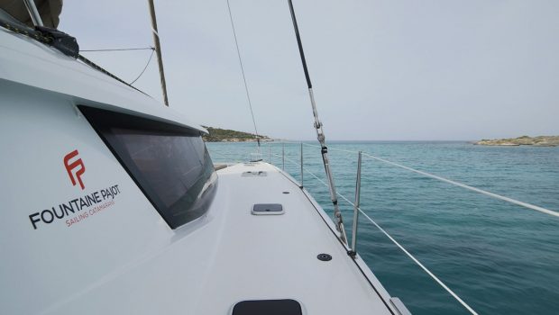 new horizons ii catamaran side_valef -  Valef Yachts Chartering - 5387