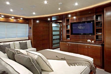 LIBERTAS Master (1) -  Valef Yachts Chartering - 6038