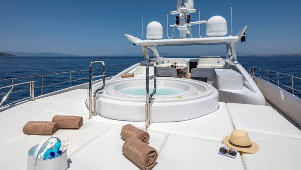 l_equinox sun deck jacuzzi (3)_valef -  Valef Yachts Chartering - 5485