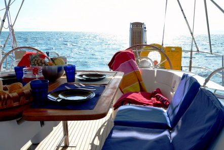 malena sailing yacht cockpit (1)_valef -  Valef Yachts Chartering - 5470