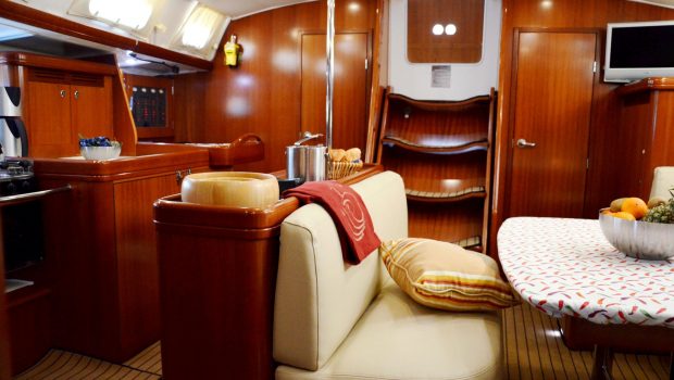 malena sailing yacht dining salon (3)_valef -  Valef Yachts Chartering - 5467