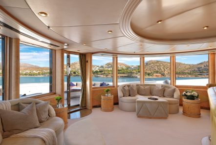 capri i mega yacht observatory lounge min -  Valef Yachts Chartering - 4788