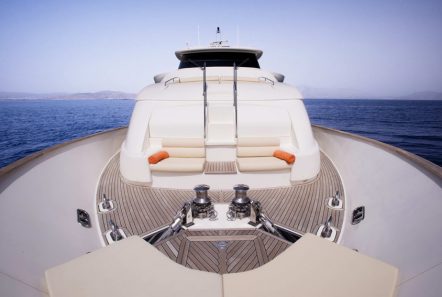 dana motor yacht fore2 -  Valef Yachts Chartering - 4299