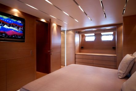 feligo v motor yacht double staterooms bath (4)_valef -  Valef Yachts Chartering - 5106