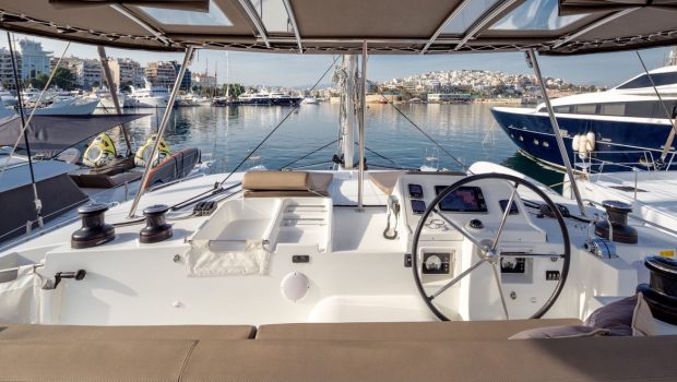 new horizons catamaran supper deck_valef -  Valef Yachts Chartering - 5061