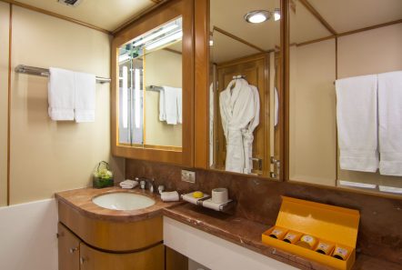 o_natalina VIP stateroom aft (3)_valef -  Valef Yachts Chartering - 4986