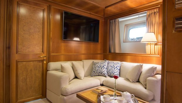 o_natalina VIP stateroom aft (5)_valef -  Valef Yachts Chartering - 4984