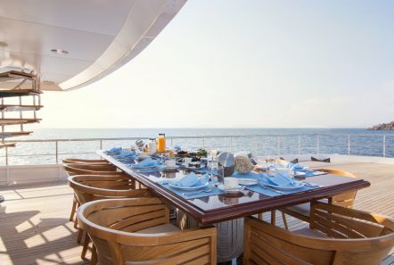 o_natalina aft dining (4)_valef -  Valef Yachts Chartering - 4975