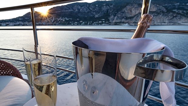 serenity superyacht champagne min -  Valef Yachts Chartering - 4208