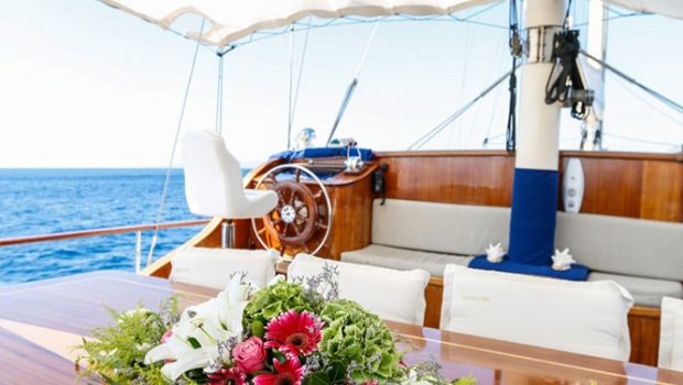 aegean schatz motor sailer gulet aft table (4) -  Valef Yachts Chartering - 3053