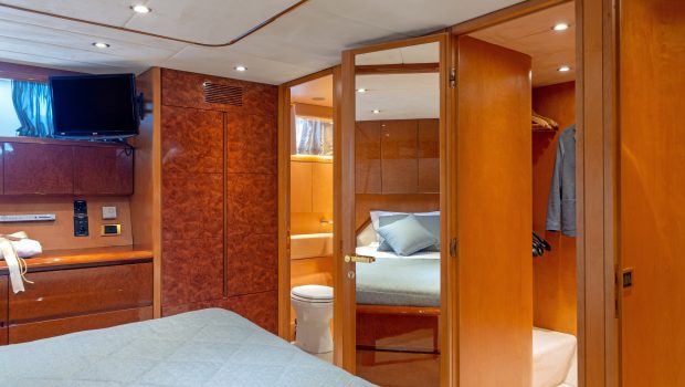 alandini motor yacht cabins (1) min -  Valef Yachts Chartering - 3510