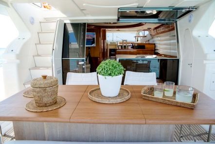 ananas motor yacht aft deck -  Valef Yachts Chartering - 2566