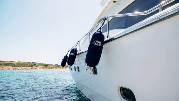 ananas motor yacht sides (1) -  Valef Yachts Chartering - 2575