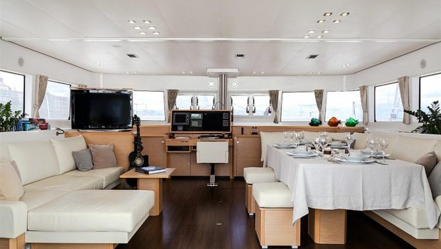 nova catamaran salon (4) -  Valef Yachts Chartering - 2722