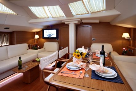 shooting star sailing yacht dining and salon (1) min -  Valef Yachts Chartering - 3639