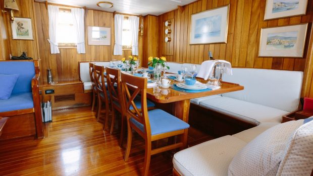 sir winston churchill classic sailing yacht dining (4) -  Valef Yachts Chartering - 2796