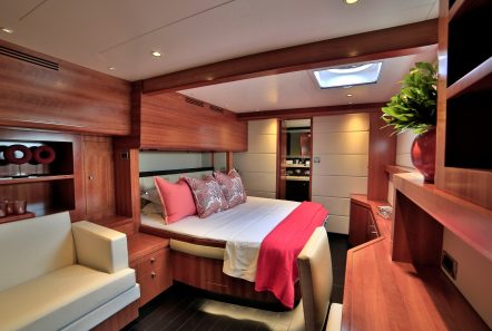 worlds end catamaran cabins and bath (6) min -  Valef Yachts Chartering - 2130