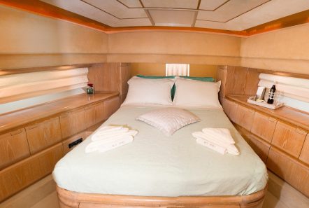 avra motor yacht vip stateroom min -  Valef Yachts Chartering - 1055