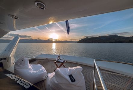 aquila motor yacht swim platform min -  Valef Yachts Chartering - 1002