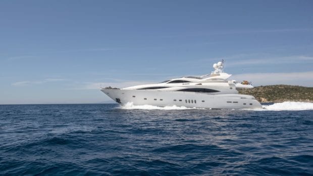 mi alma motor yacht profile (3) min -  Valef Yachts Chartering - 0934