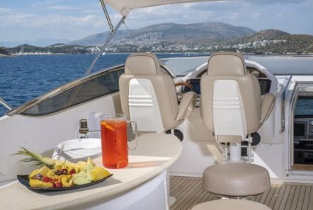 mi alma motor yacht sundeck (3) min -  Valef Yachts Chartering - 0924
