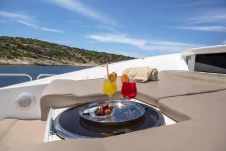 mi alma yacht fore (3) min -  Valef Yachts Chartering - 0943