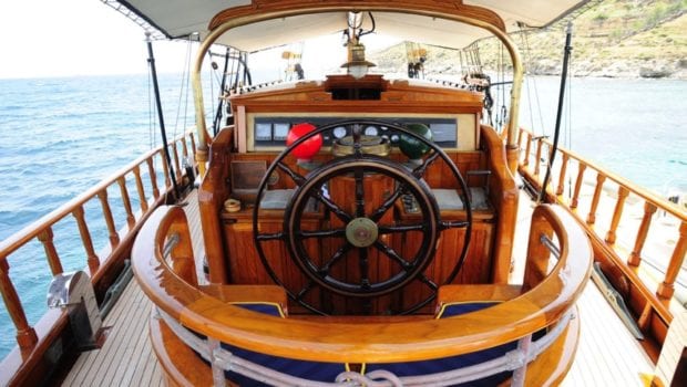 prince motor sailer wheel -  Valef Yachts Chartering - 0886