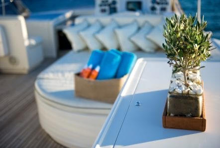 dilias motor yacht details (2) min -  Valef Yachts Chartering - 0786