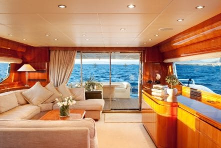 dilias motor yacht salon (1) min -  Valef Yachts Chartering - 0779