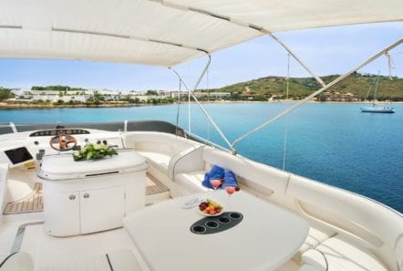 fast break motor yacht sundeck (3) min -  Valef Yachts Chartering - 0853