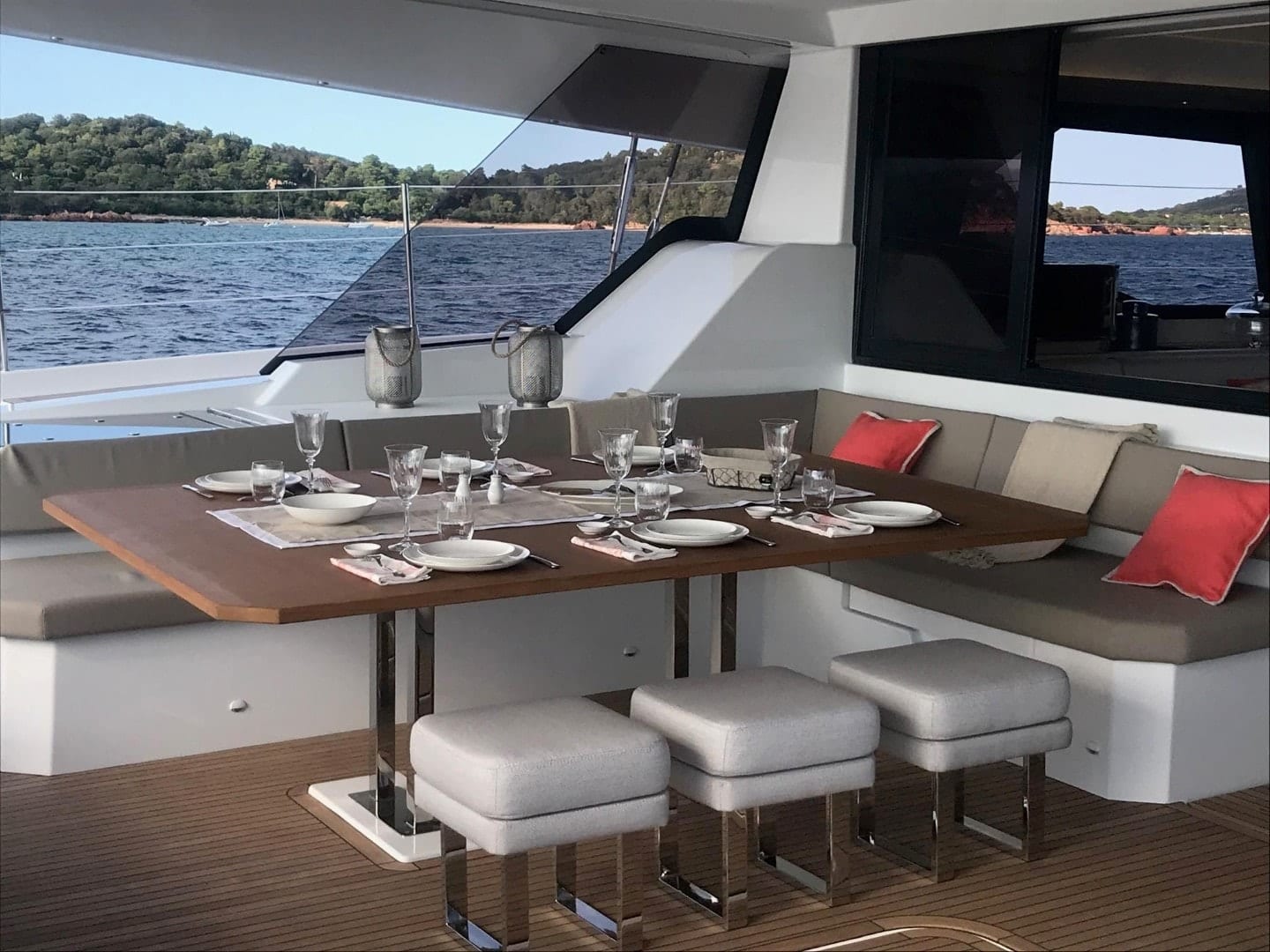 number one catamaran aft deck dining (1) min -  Valef Yachts Chartering - 0802