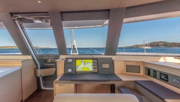 number one catamaran navigation min -  Valef Yachts Chartering - 0822