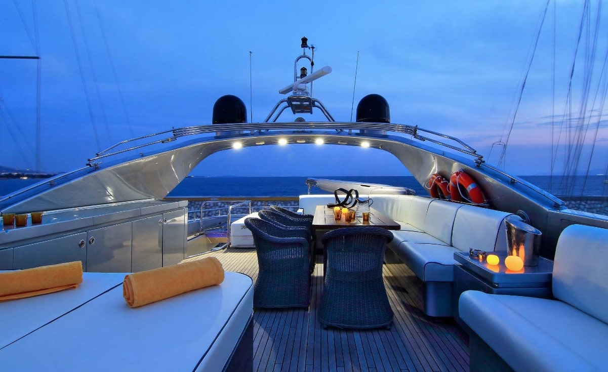elvi motor yacht sun deck (1) min -  Valef Yachts Chartering - 0627
