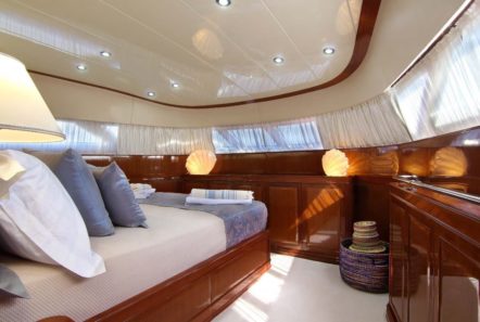 elvi motor yacht vip cabin (3) min -  Valef Yachts Chartering - 0617