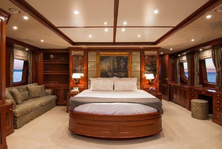 plan b motor yacht vip stateroom (2) min -  Valef Yachts Chartering - 0705