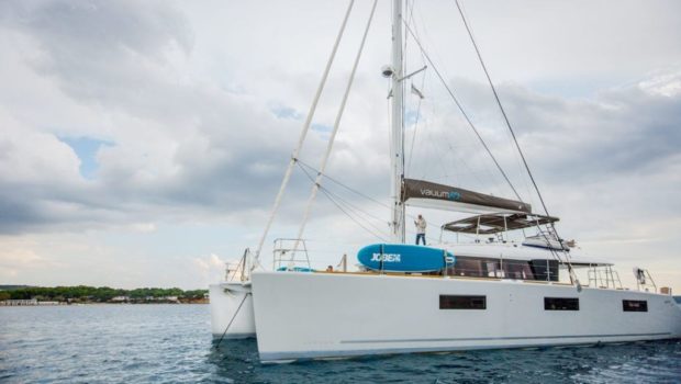 valium catamaran profile min -  Valef Yachts Chartering - 0547