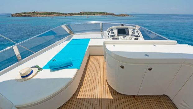 lettouli iii motor yacht sundeck (4) min -  Valef Yachts Chartering - 0401