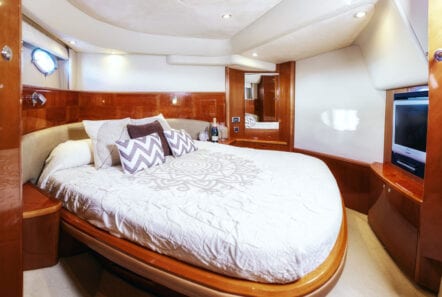 aurelia motor yacht master min -  Valef Yachts Chartering - 0012