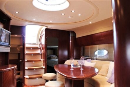 aurelia motor yacht salon (2) min -  Valef Yachts Chartering - 0008