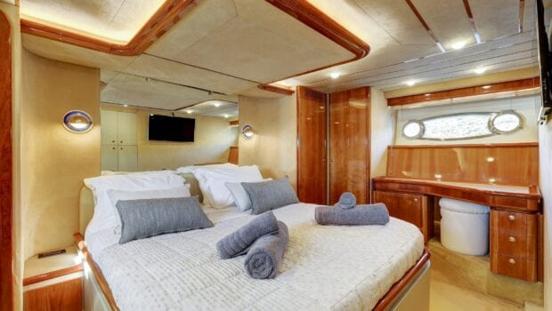 bedroom in alsium yacht
