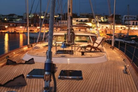 gitana-super-yacht-deck (2)