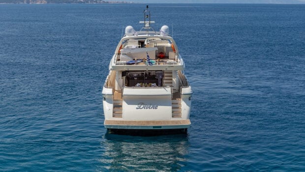 divine motor yacht afloat - Valef Yachts Chartering