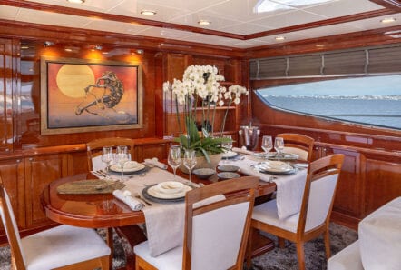 divine motor yacht dining indoor - Valef Yachts Chartering