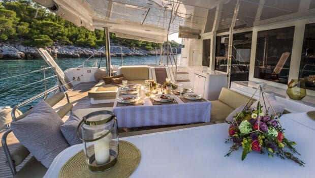 flo catamaran exterior spaces (26) - Valef Yachts Chartering