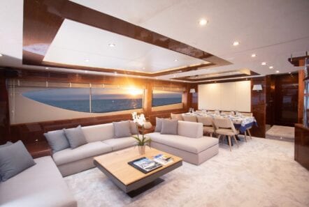 gia sena motor yacht salon (1) - Valef Yachts Chartering